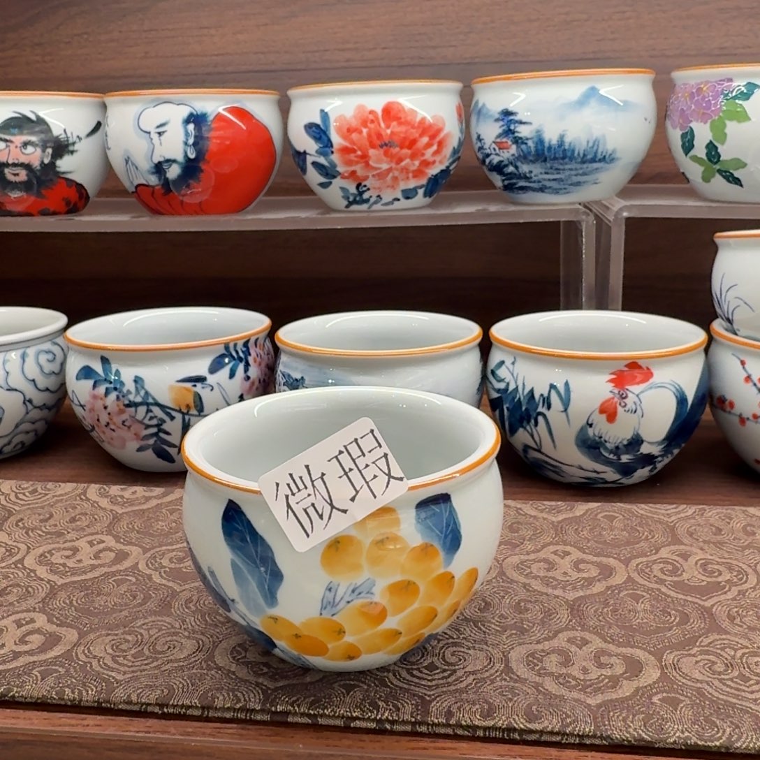 釉下手绘茶具微瑕