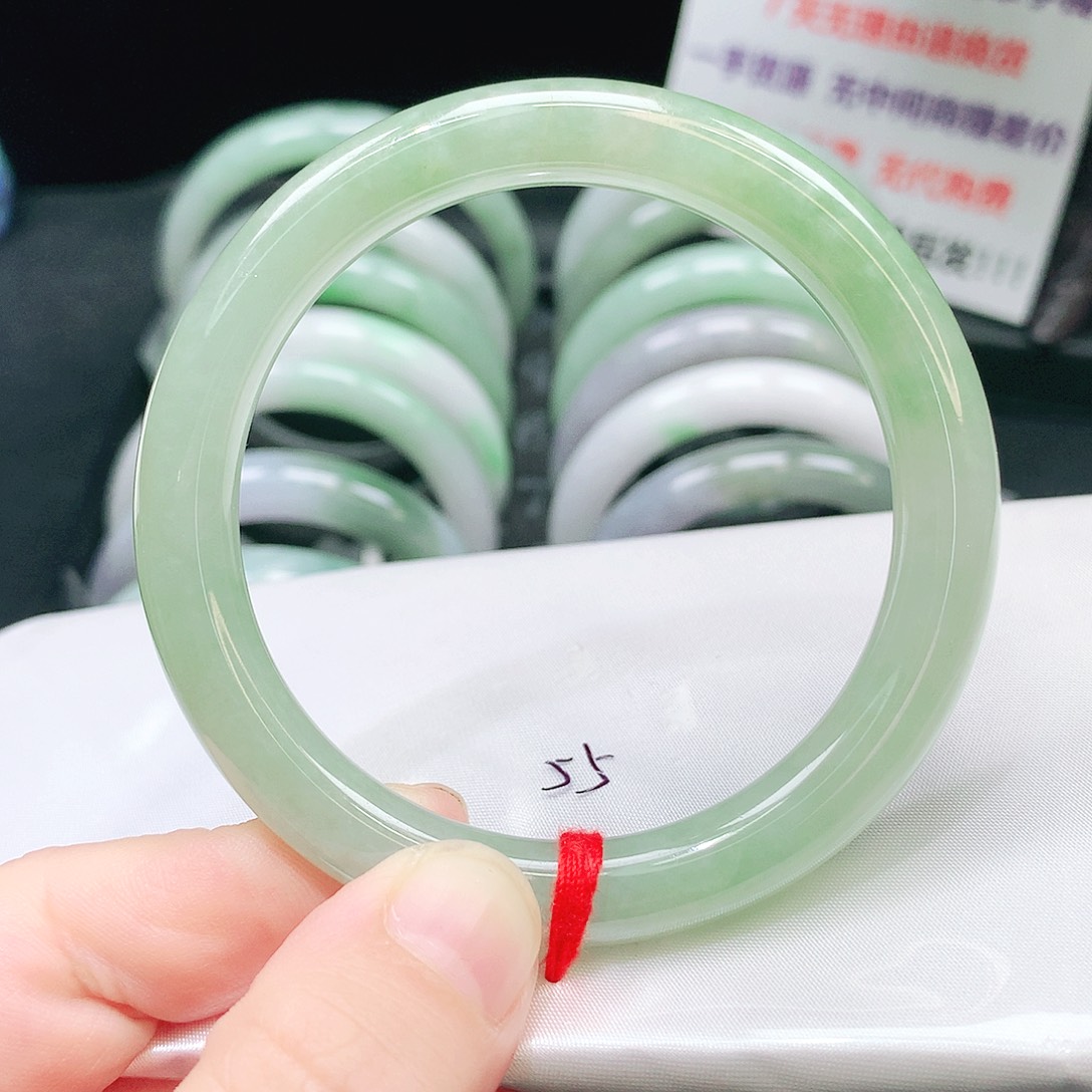 翡翠未镶嵌手镯524