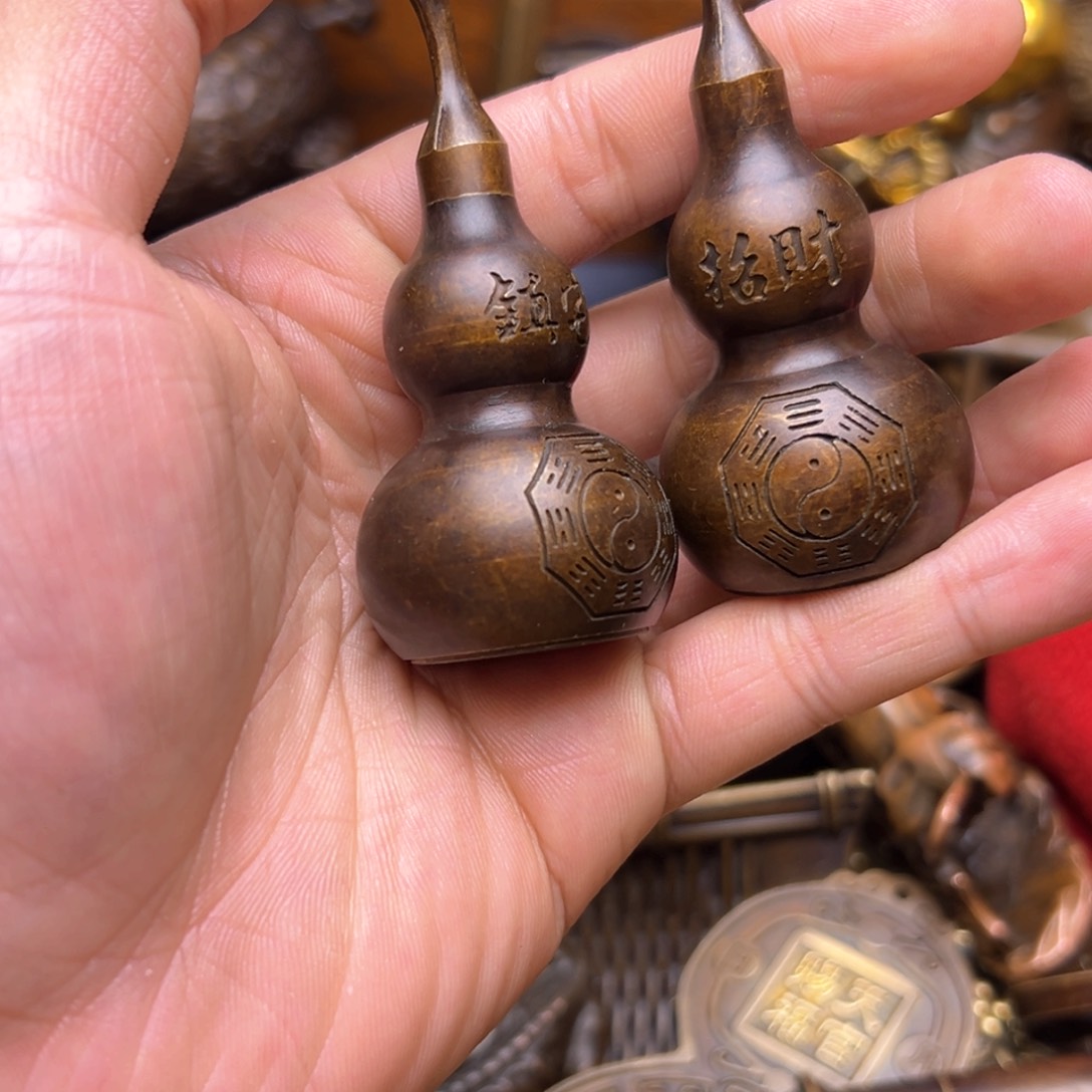 精美铜器点击下单