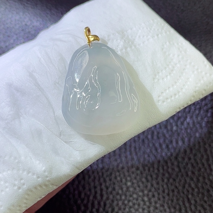 翡翠颈饰18K金镶嵌翡翠