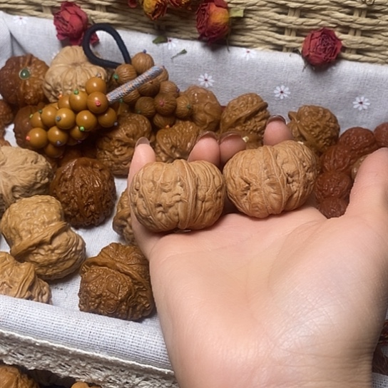 今***朝把件文玩核桃39尺全品元宝