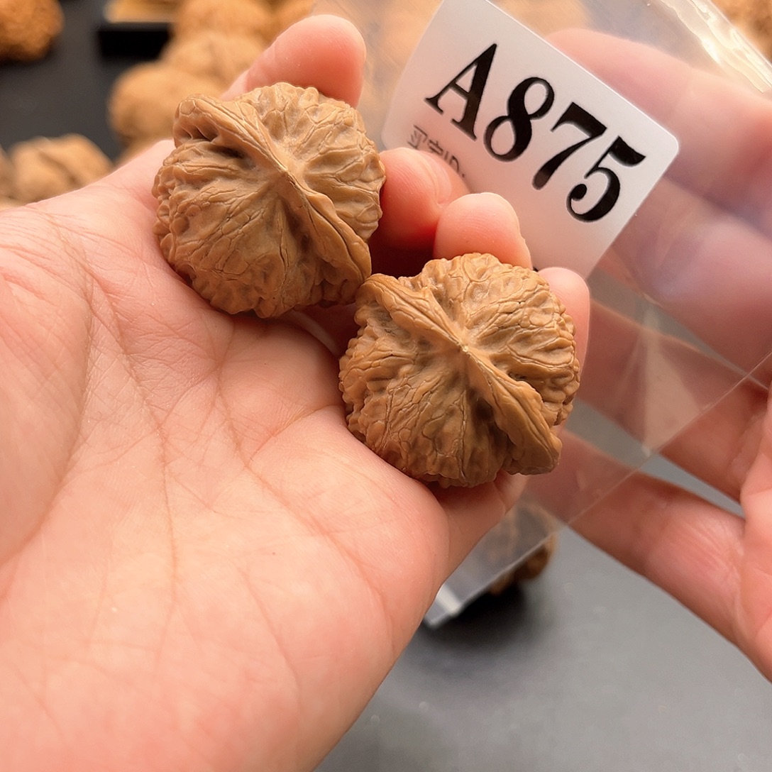 蜜***草桃核把件宫灯福利34