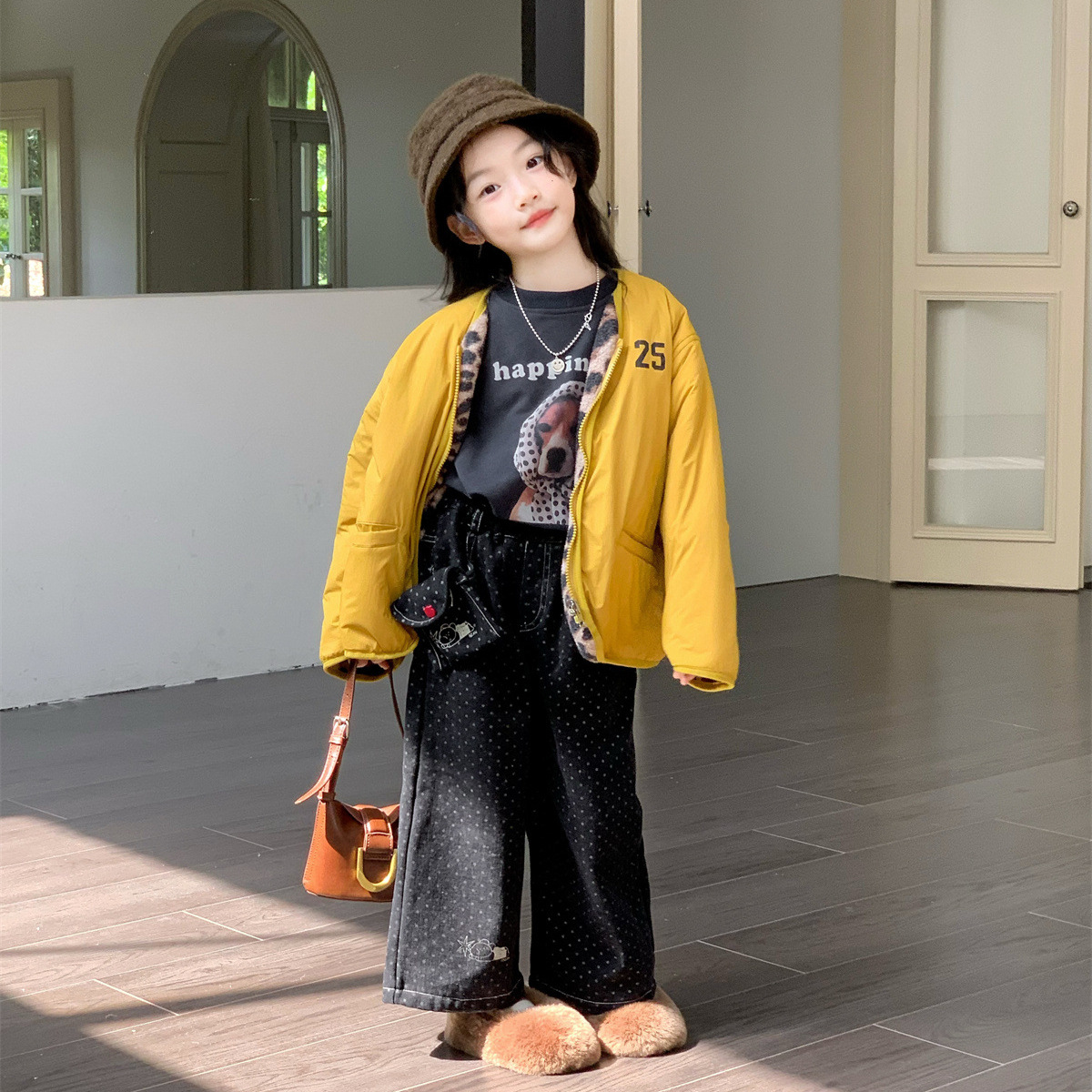 空空子.Studio【豹纹字母】2025冬女童夹棉外套卡通加绒打底衫套装