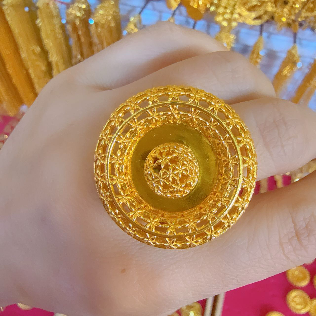 铜合金亚克力戒指 金色精美民族风戒指时尚