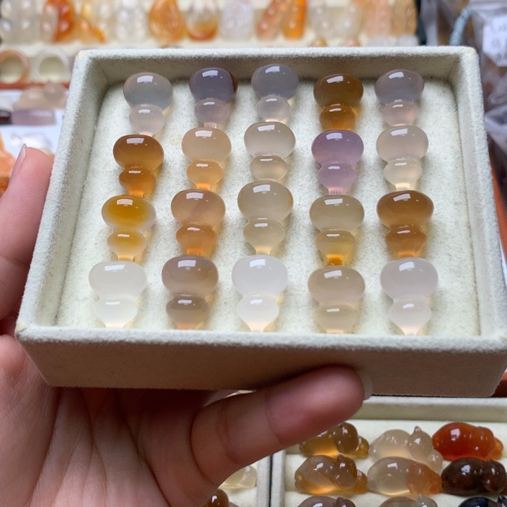 玛瑙/玉髓未镶嵌玛瑙葫芦