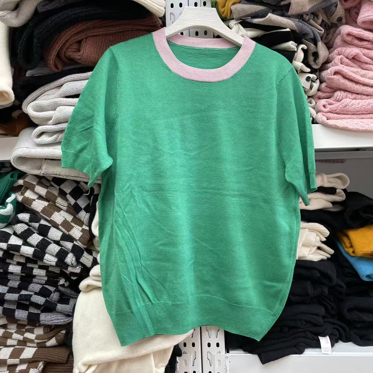 女士时尚百搭圆领拼色净面短袖