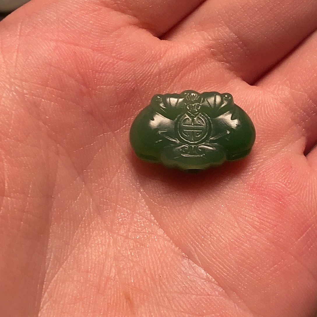 用***3和田玉未镶嵌挂件