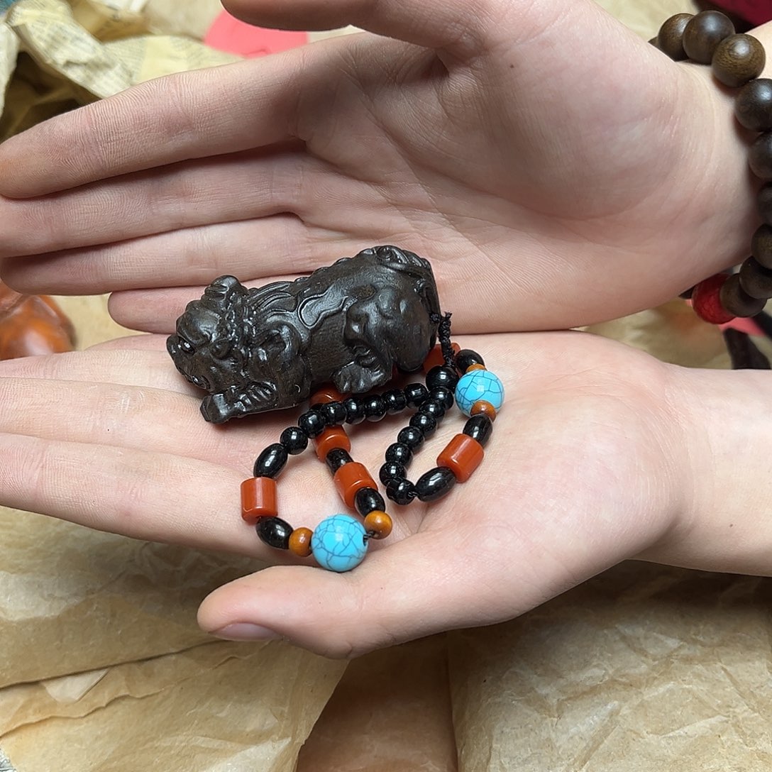 大叶紫檀（黑酸枝木类）