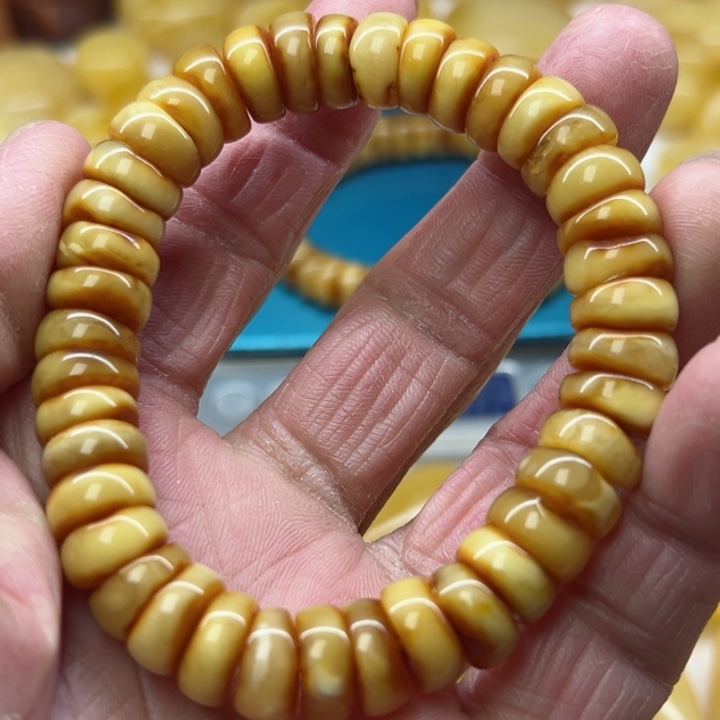 琥珀（矿物珀）手串未镶嵌