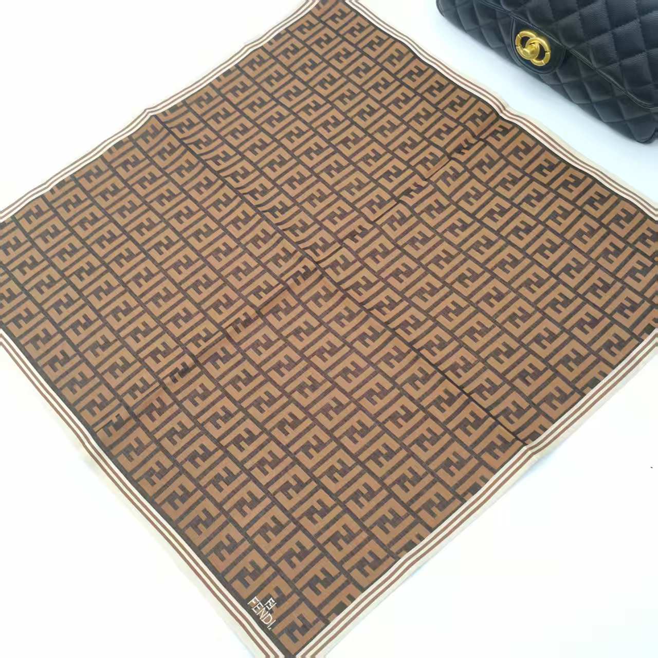 99新 FENDI/芬迪 海囤/芬迪/丝巾/xh94143