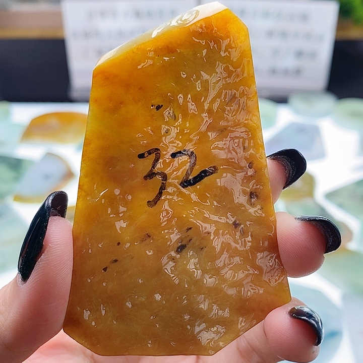 定制翡翠未镶嵌定制翡翠未镶嵌