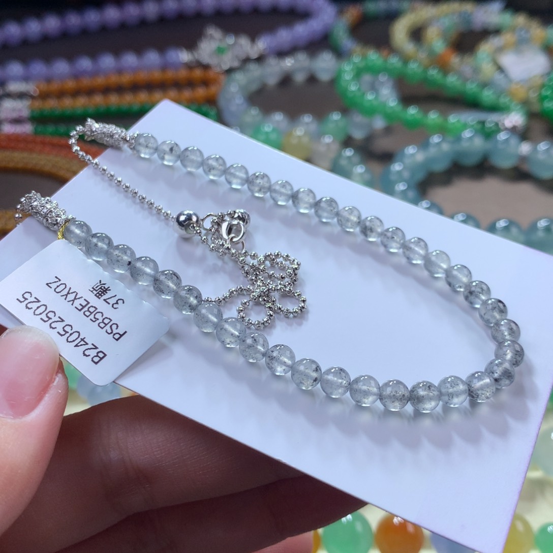 翡翠颈饰未镶嵌翡翠高冰黑冰飘黑芝麻卡4.50+