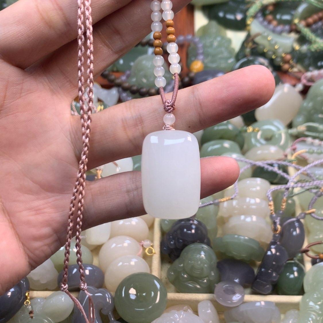 【闪购商品】颈饰未镶嵌和田玉我****1