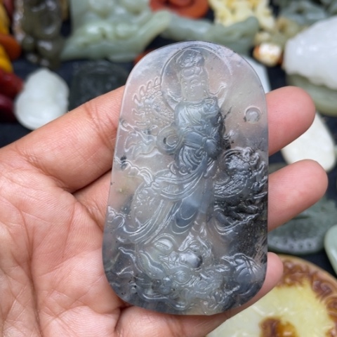 蛇纹石玉颈饰未镶嵌60