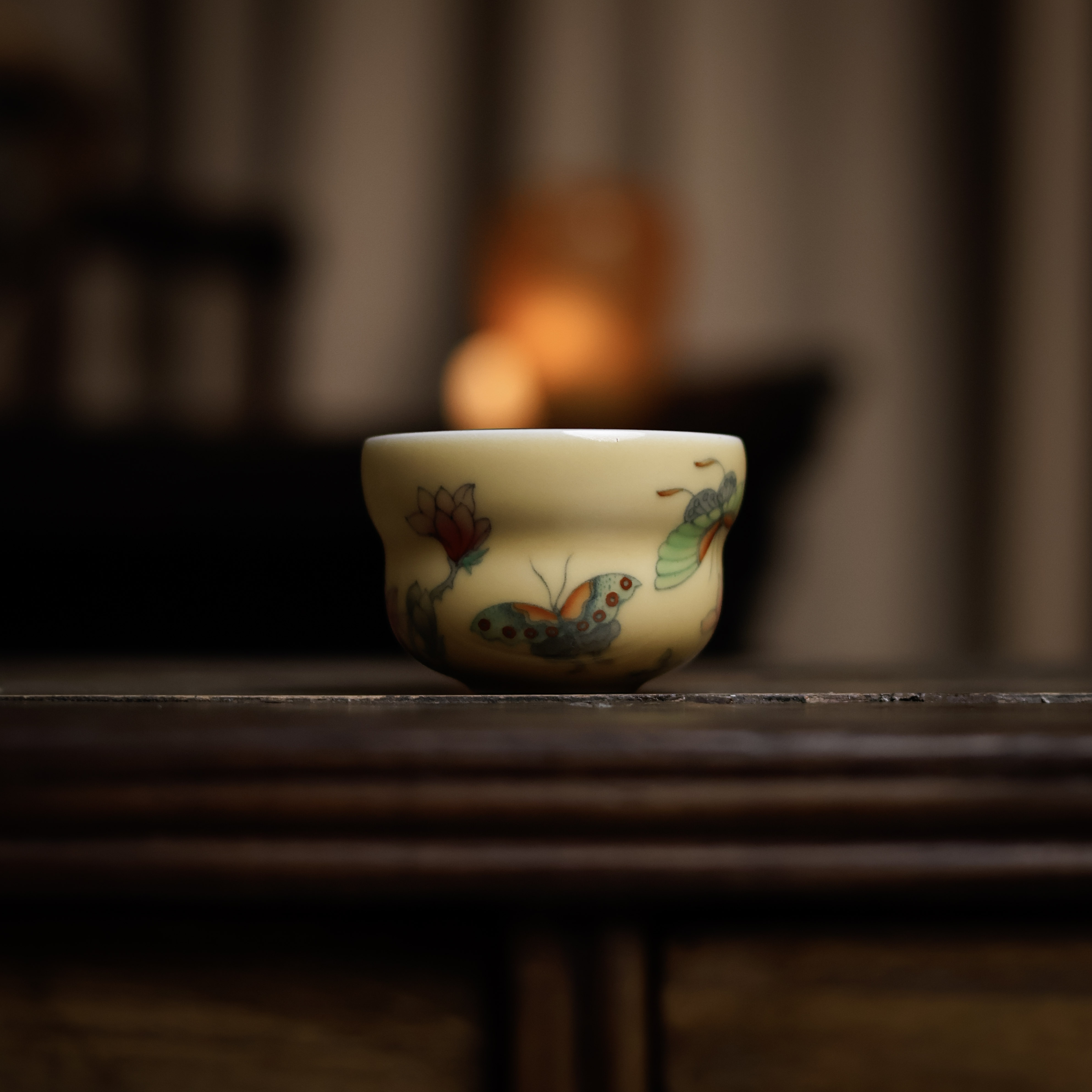 【叁山】 鹅黄-卓君-玉兰蝴蝶折腰杯（卓君S0156）