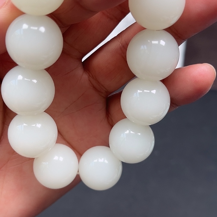 手链未镶嵌和田玉（糖玉）