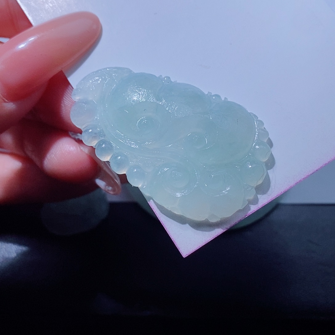 定制翡翠未镶嵌翡翠