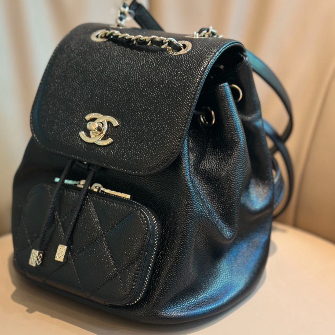 未使用 Chanel/香奈儿 affinity双肩包小号附件：盒子尘袋