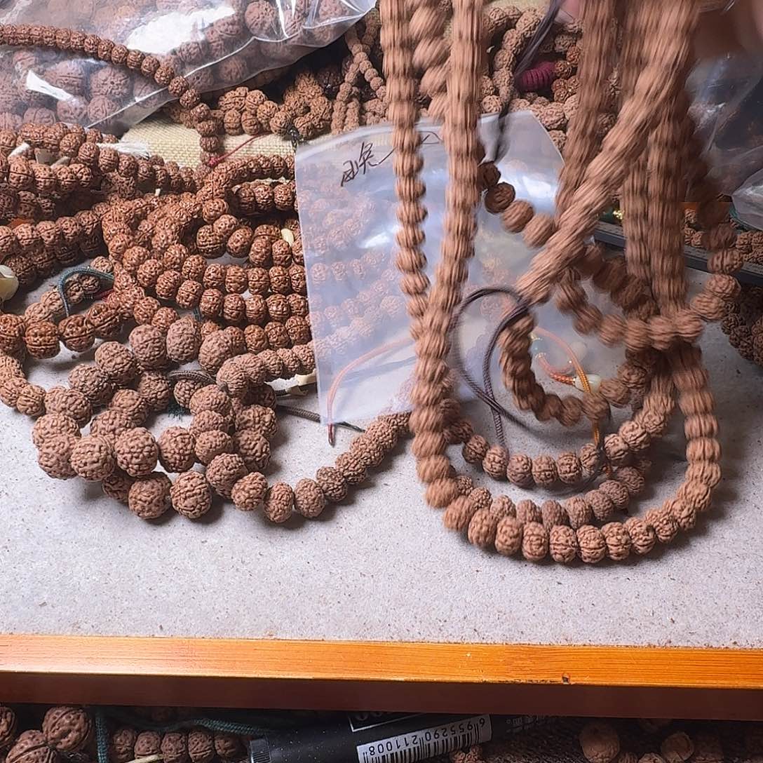 晚***河金刚菩提吊坠108不挑2条有瑕疵