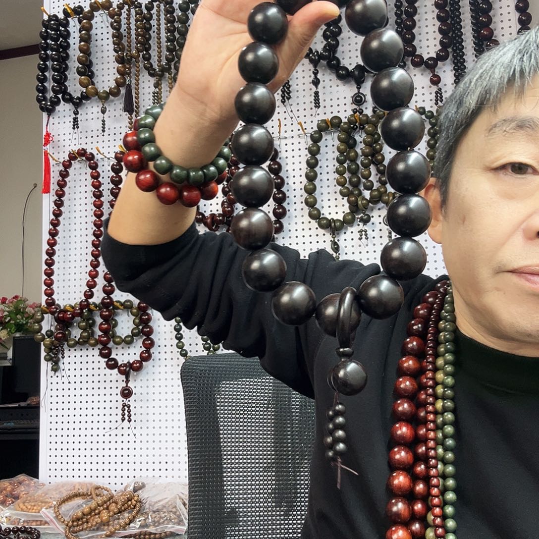 大叶紫檀（黑酸枝木类）紫光檀3.0手持19粒葫芦款