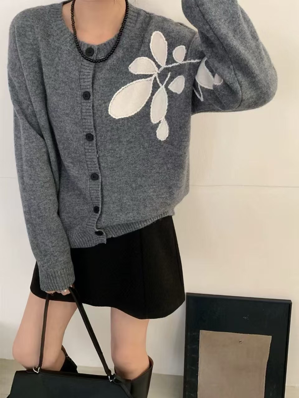 篙精系列~大版定位重工绣花针织开衫9592