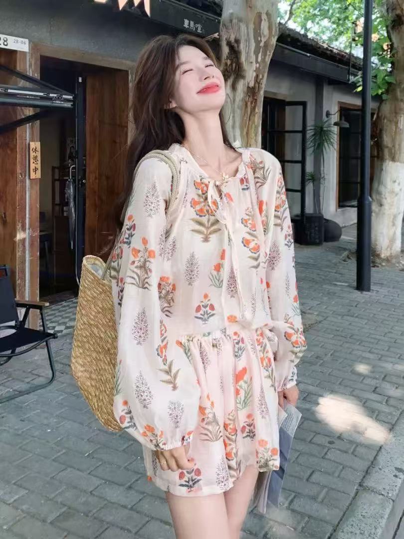 曼（651-699）非图片款 新款慵懒碎花裙裤经典彩色上衣女百搭套装
