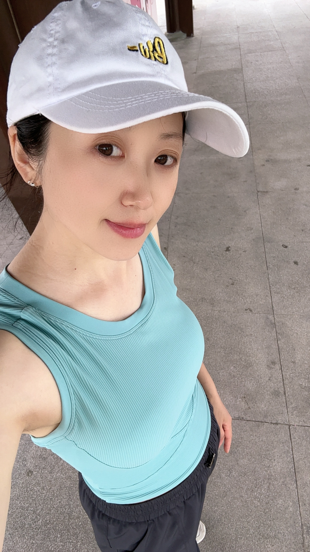 【FPS裸感】Z-13506罗纹瑜伽背心固定杯保暖上衣外穿无袖美背