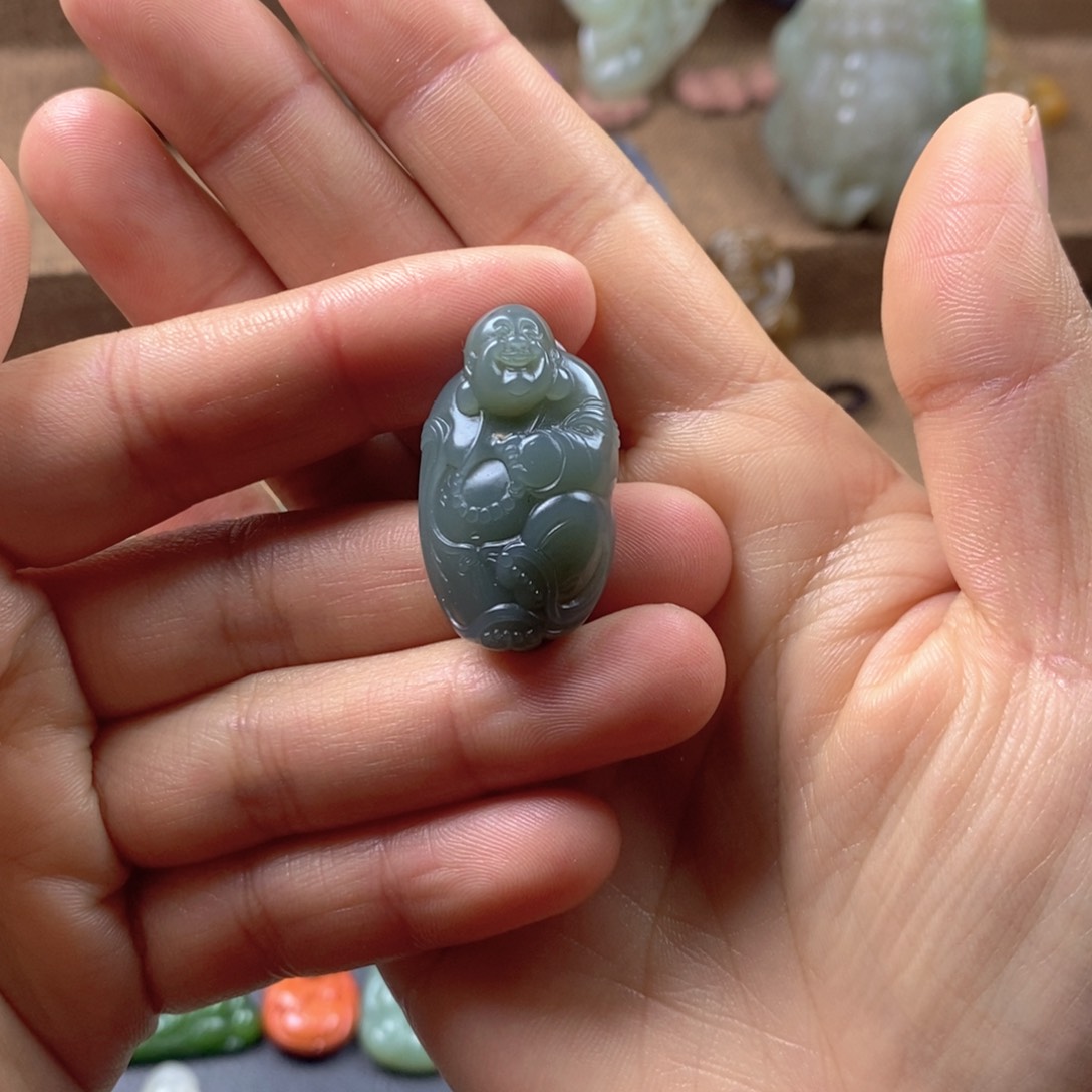 未镶嵌和田玉挂件