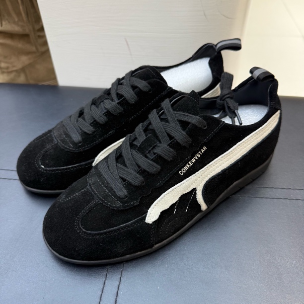 德训鞋时尚休闲鞋拼色舒适秋季潮流纯色软底经典女鞋W6900-1830