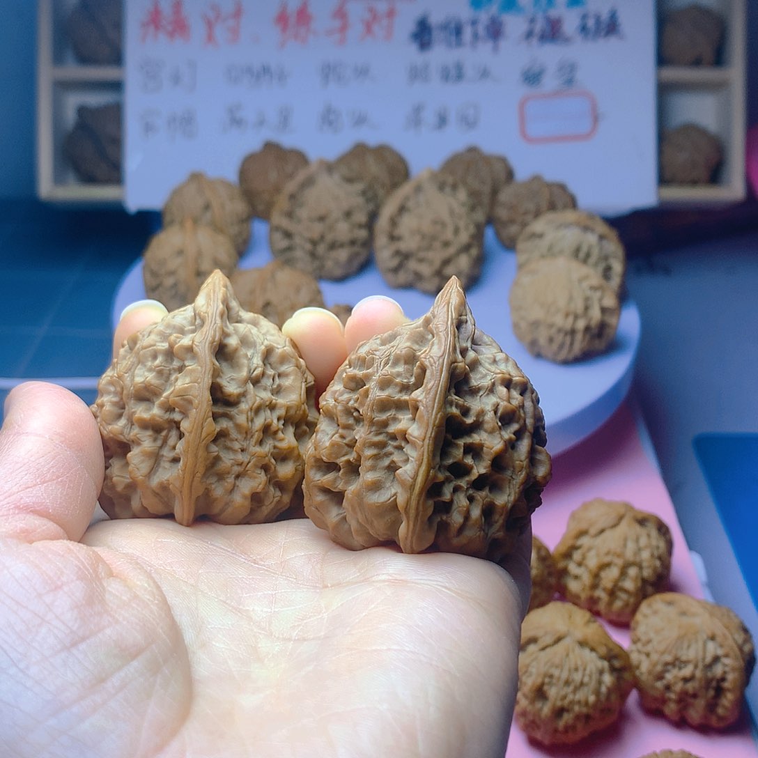 文玩核桃把件官帽