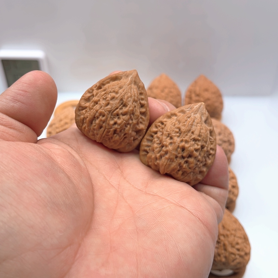 把件文玩核桃❷号一抹红