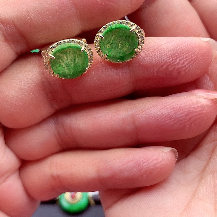 翡翠颈饰银S925镶嵌翡翠