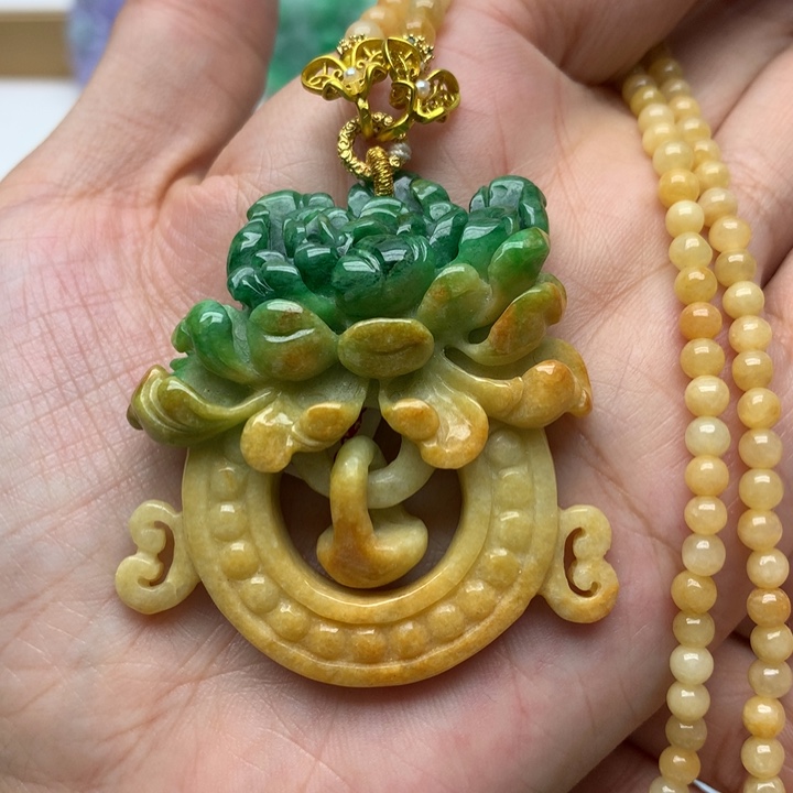 颈饰未镶嵌翡翠翡翠