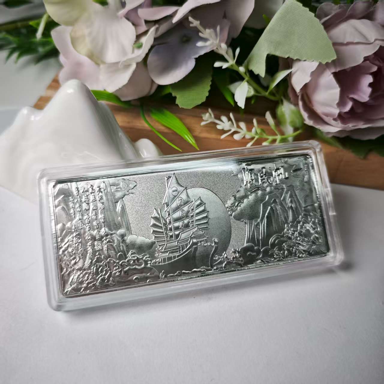 里外实心K24箔珍好物摆件t209