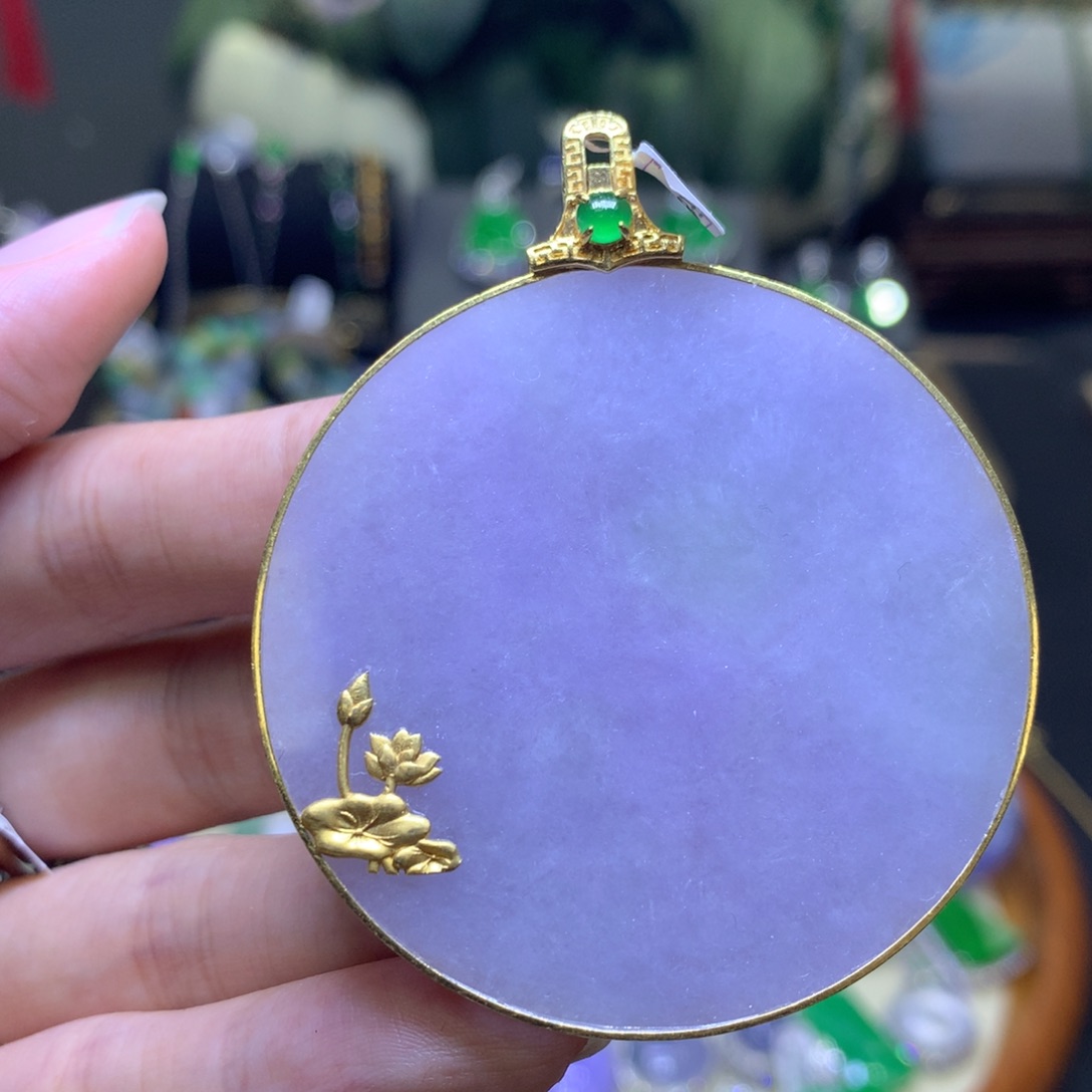 翡翠18K金镶嵌颈饰翡翠吊坠项链