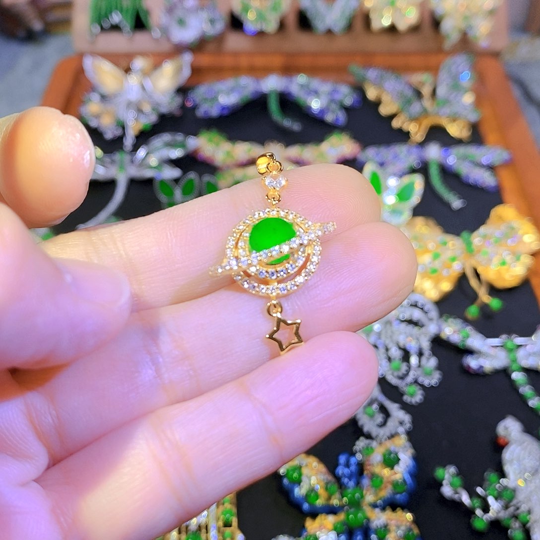 吊坠(不含链)银S925镶嵌翡翠