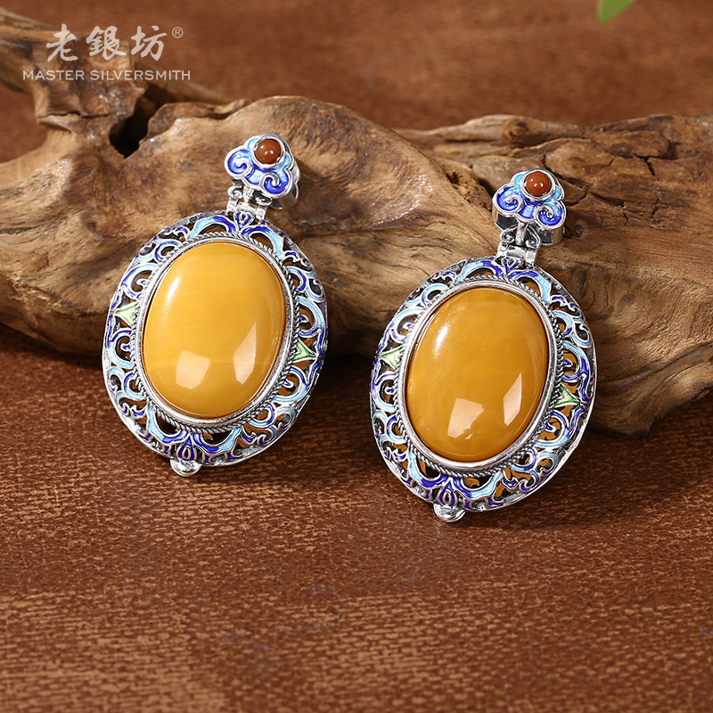【老银坊】蜜蜡牡丹纹花窗吊坠 多样性发货 发其一 00232065