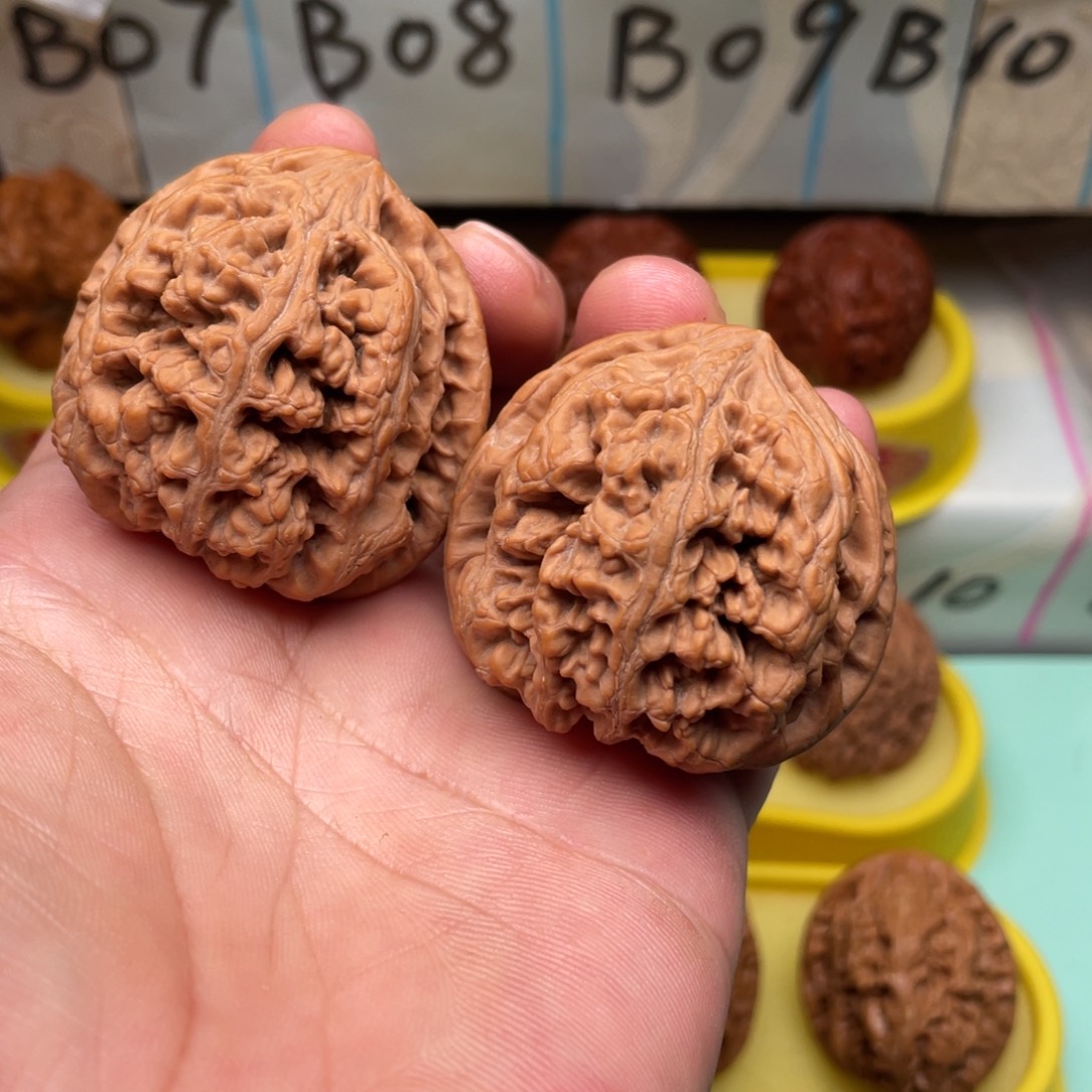 文玩核桃吊坠大粗筋45