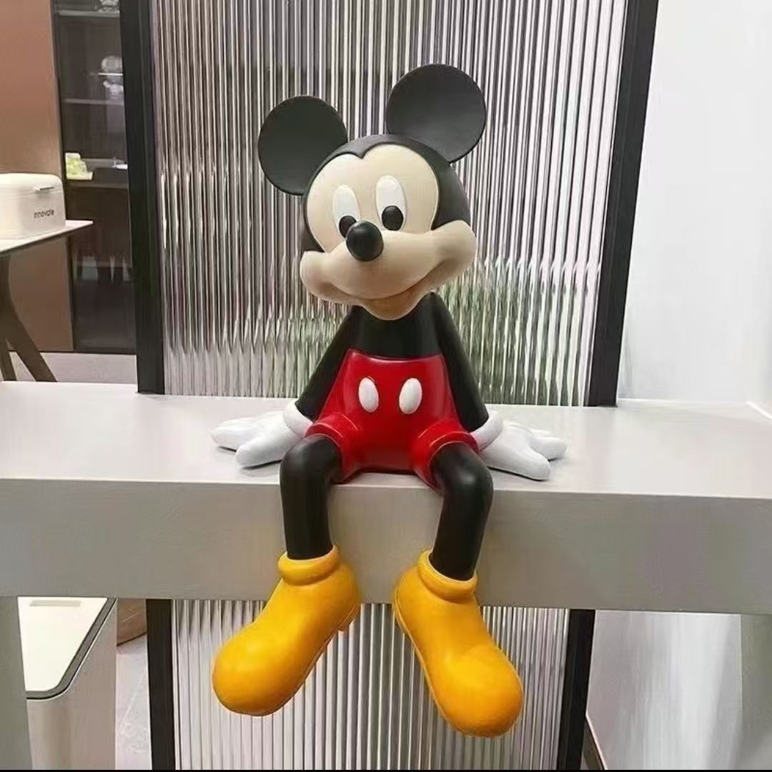 经典30厘米坐站姿米奇卡通酒柜书桌电视柜男生大型桌面摆件