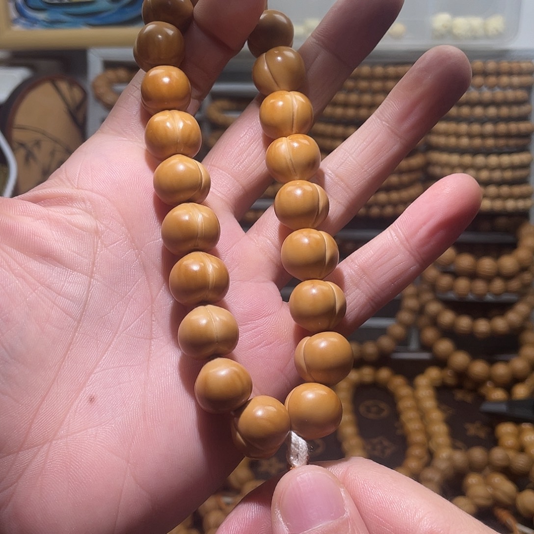 吊坠猴头核桃高货屁桃猴头