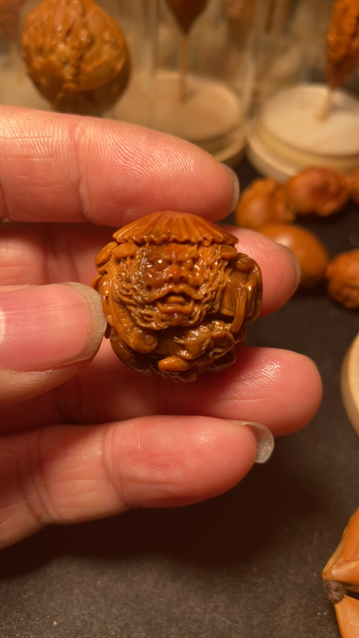 橄榄核钟馗单件反油特价