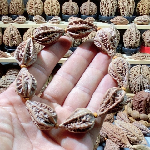 文玩核桃把件水滴手串