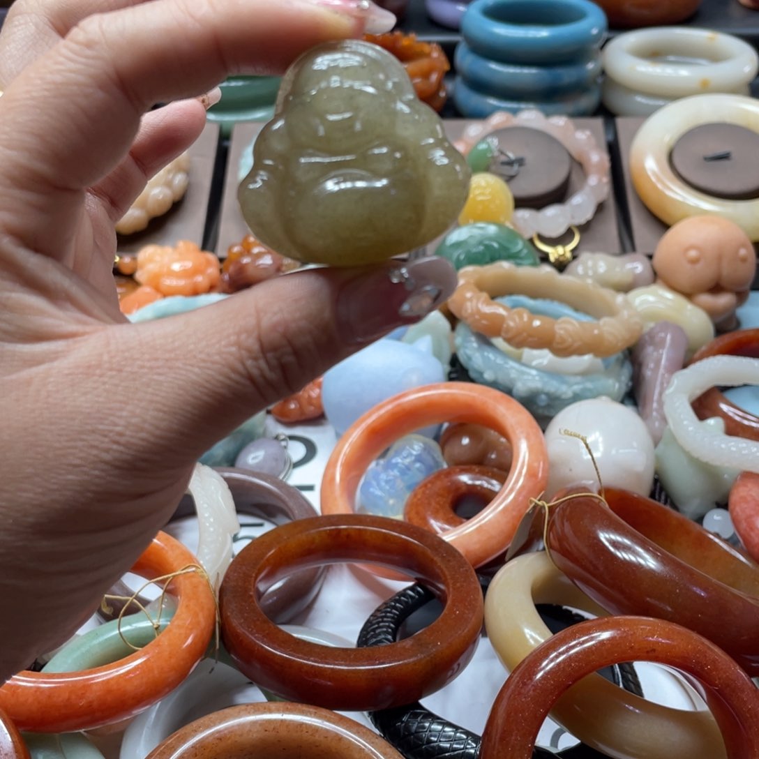 石英质玉手镯合金