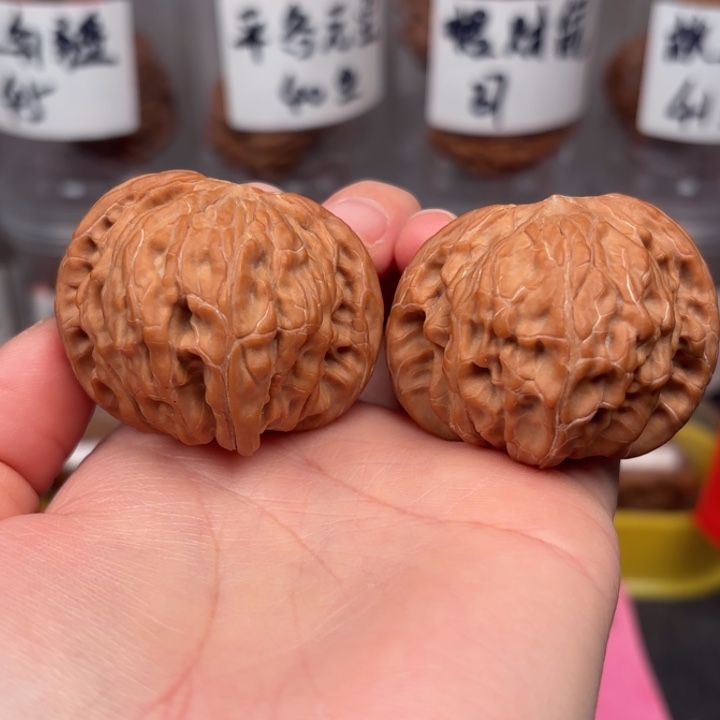 桃核吊坠44山地蝴蝶磨盘