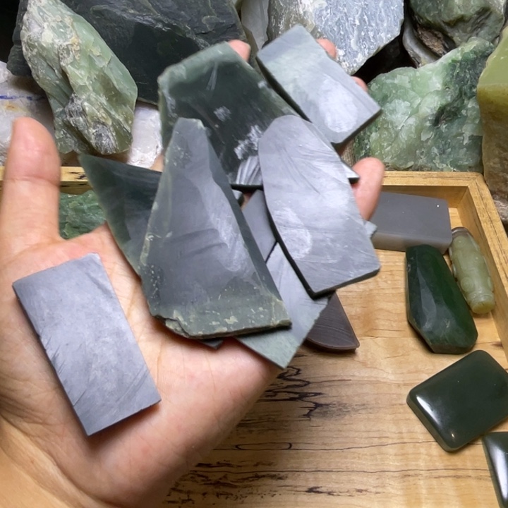 和田玉（糖玉）未镶嵌挂件