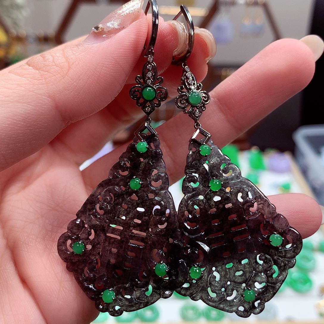 翡翠耳饰18K金镶嵌天然翡翠