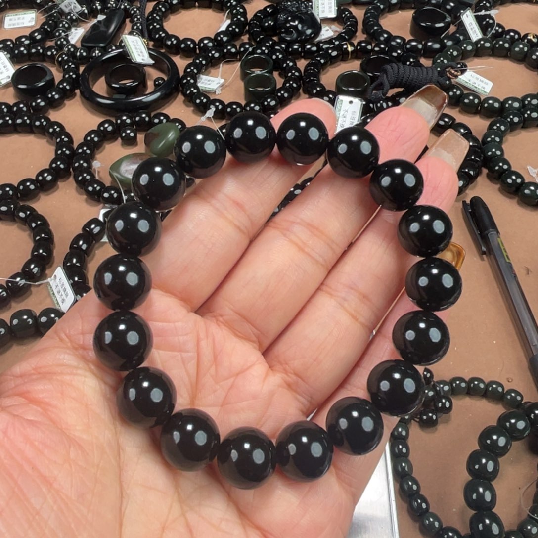 S***磊和田玉未镶嵌手串12