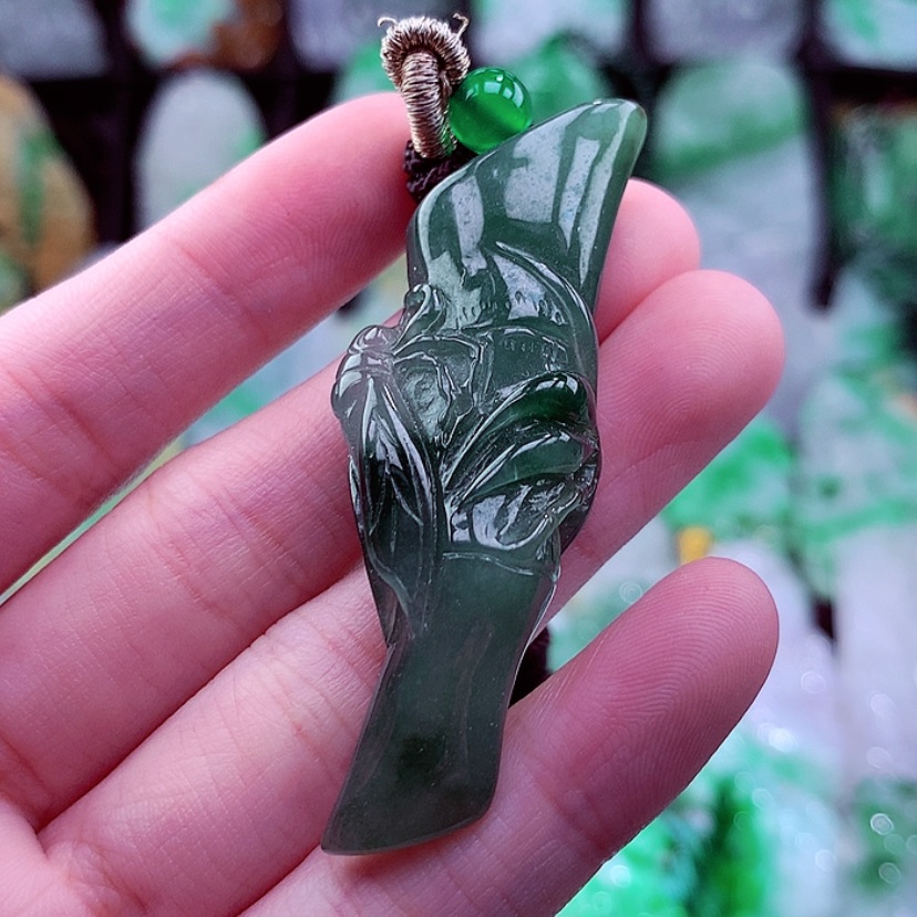 【闪购商品】翡翠颈饰未镶嵌天然