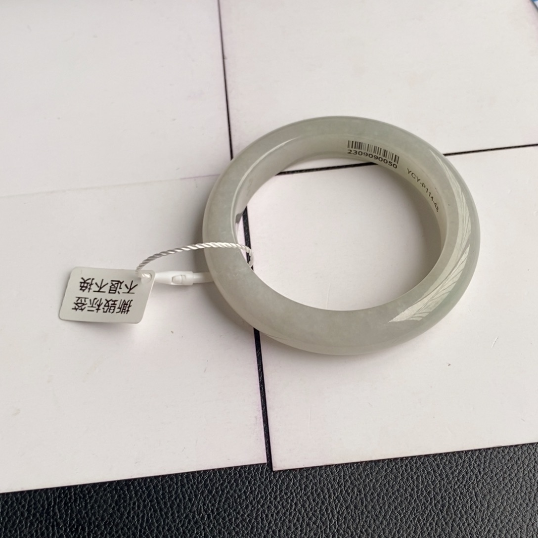 画***晴翡翠未镶嵌手镯圈口54
