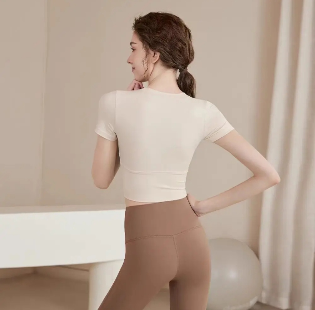 C-高端瑜伽服健身穿搭瑜伽普拉提强压显瘦弹力高级感运动服饰